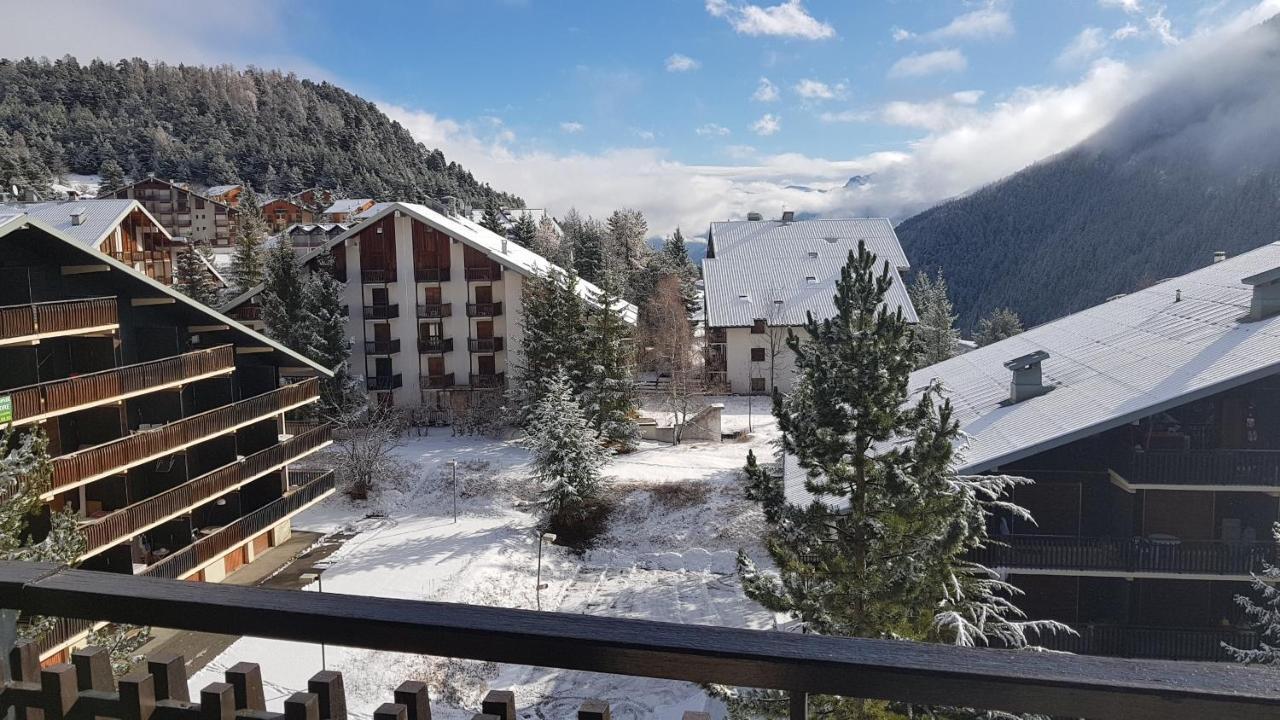 Auron Montain View Exterior photo
